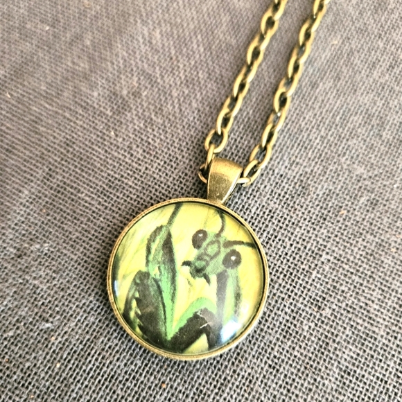 Praying mantis 1970s Richard Scarry book page necklace brass cabochon ooak - Picture 2 of 8